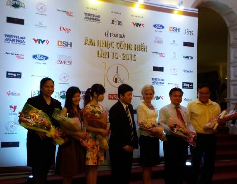 http://media.thethaovanhoa.vn/2015/04/09/11/40/20150406192551_w_480.jpg