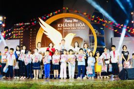 YẾN SÀO KHÁNH HÒA ĐỒNG HÀNH CÙNG CHƯƠNG TRÌNH “HẢI TRÌNH ÁNH TRĂNG”
