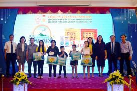 Trao giải thưởng cho các Khách hàng trúng giải trong chương trình “Sanest Khánh Hoà - Niềm tự hào thương hiệu Việt Nam” đợt 1