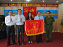 Đón nhận cờ thi đua của Bộ Công an