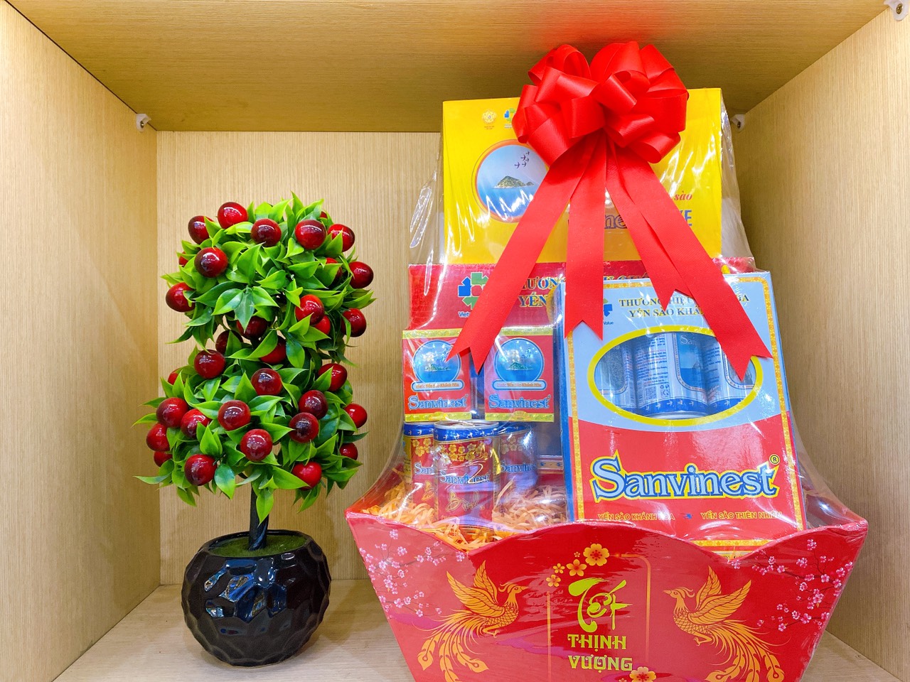 Giỏ quà  Sanvinest 550.000